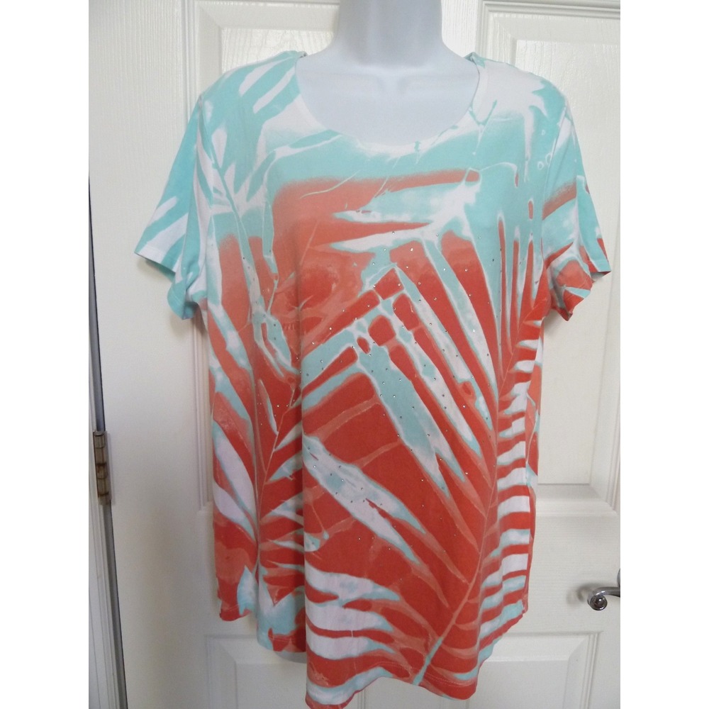 WEEKENDS BY CHICO'S Sz 1=8/10 Med. Colorful Tee Shirt Beaded Artsy Coastal